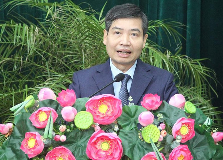 Từ tháng 7/2020 đến tháng 11/2022, ông Tạ Anh Tuấn được bổ nhiệm chức vụ Thứ trưởng Bộ Tài chính. Tháng 11/2022, Ban Bí thư điều động, chỉ định ông Tạ Anh Tuấn, Uỷ viên Ban Cán sự Đảng, Thứ trưởng Bộ Tài chính tham gia Ban Chấp hành, Ban Thường vụ và giữ chức Phó Bí thư Tỉnh ủy Phú Yên, nhiệm kỳ 2020-2025.