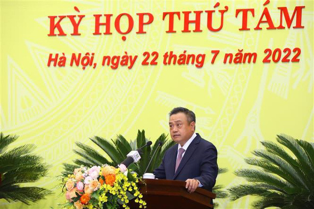 Chủ tịch UBND TP Hà Nội Trần Sỹ Thanh: Ngày 22/7, tại kỳ họp thứ 8, HĐND thành phố Hà Nội khóa XVI, với 100% đại biểu có mặt đồng ý, ông Trần Sỹ Thanh, Ủy viên Trung ương Đảng, Phó bí thư Thành ủy Hà Nội đã được bầu làm Chủ tịch UBND TP Hà Nội nhiệm kỳ 2021-2026.