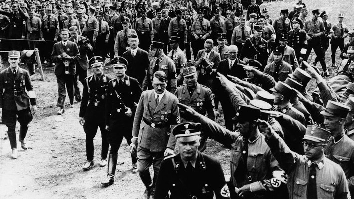 Nhờ những nhà khoa học này, chính quyền của Hitler sở hữu một số vũ khí hiện đại như máy bay Heinkel He 178, Messerschmitt Me 262, tên lửa V-2...