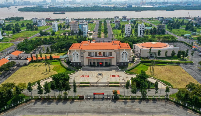 Với mức độ đô thị hóa cao, những thành phố ở Việt Nam dưới đây hiện chỉ có phường, không có xã trực thuộc: Thủ Đức (thuộc TP.HCM), Bắc Ninh (thuộc tỉnh Bắc Ninh), Đông Hà (thuộc tỉnh Quảng Trị), Huế (thuộc tỉnh Thừa Thiên - Huế), Thủ Dầu Một, Dĩ An (cùng thuộc tỉnh Bình Dương), Vĩnh Long (thuộc tỉnh Vĩnh Long) và Sóc Trăng (thuộc tỉnh Sóc Trăng). Ảnh: Quỳnh Danh.
