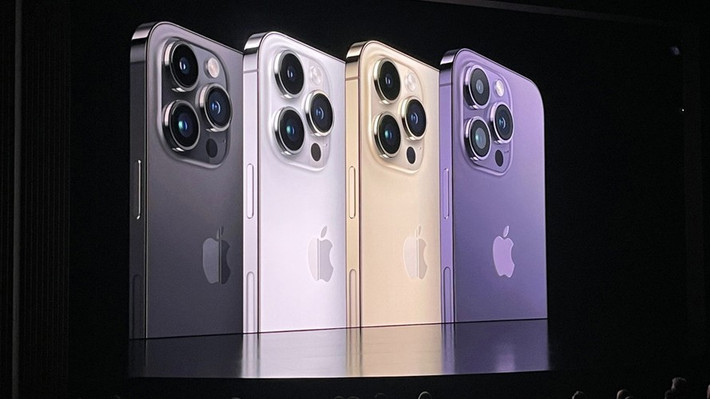 Hiện Huawei là công ty sử dụng nhiều camera kính tiềm vọng nhanh nhất trong số các nhà sản xuất điện thoại Trung Quốc với khoảng 15 - 20 triệu điện thoại được xuất xưởng năm 2023. Theo dự kiến, Huawei sẽ sản xuất 30 triệu smartphone vào năm 2024.
