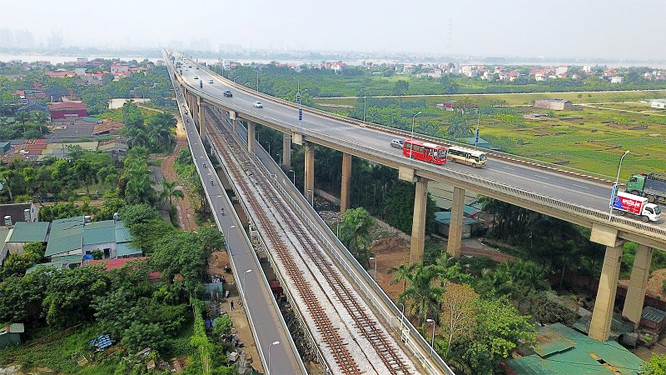 Sau năm 2031, TP Hà Nội sẽ thực hiện giai đoạn 3, mở rộng vùng thu phí phía bờ Bắc sông Hồng. Khu vực thu phí mở rộng có ranh giới giới hạn bởi các đường Nguyễn Văn Linh - Trường Sa - Hoàng Sa - Võ Văn Kiệt - Cầu Thăng Long - Âu Cơ - Nghi Tàm - Yên Phụ - Trần Nhật Duật - Vành đai 3.