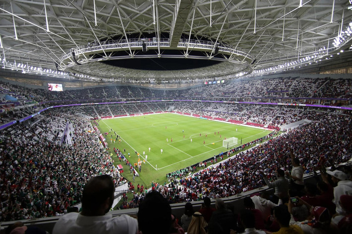 Để đảm bảo an ninh cho sự kiện thể thao hấp dẫn World Cup 2022, Qatar yêu cầu người hâm mộ vào sân phải tuân thủ chặt chẽ các quy định giám sát bằng công nghệ sinh trắc học.