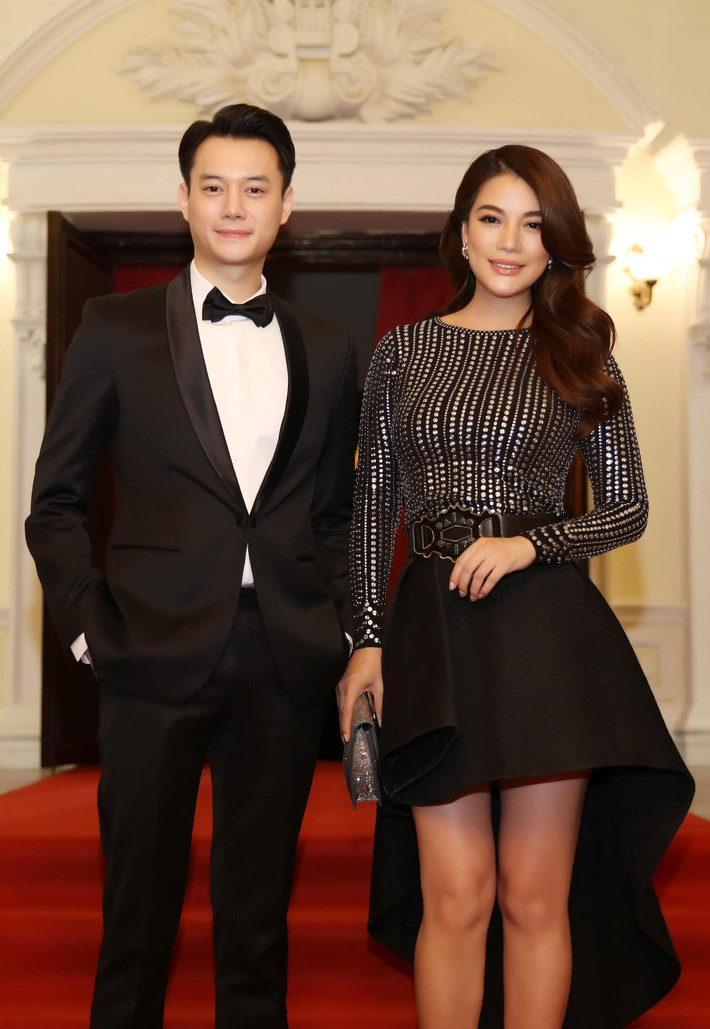 Anh Dũng, bạn trai tin đồn của Trương Ngọc Ánh là một diễn viên trẻ, theo học tại Đại học Sân khấu - Điện ảnh Hà Nội.
