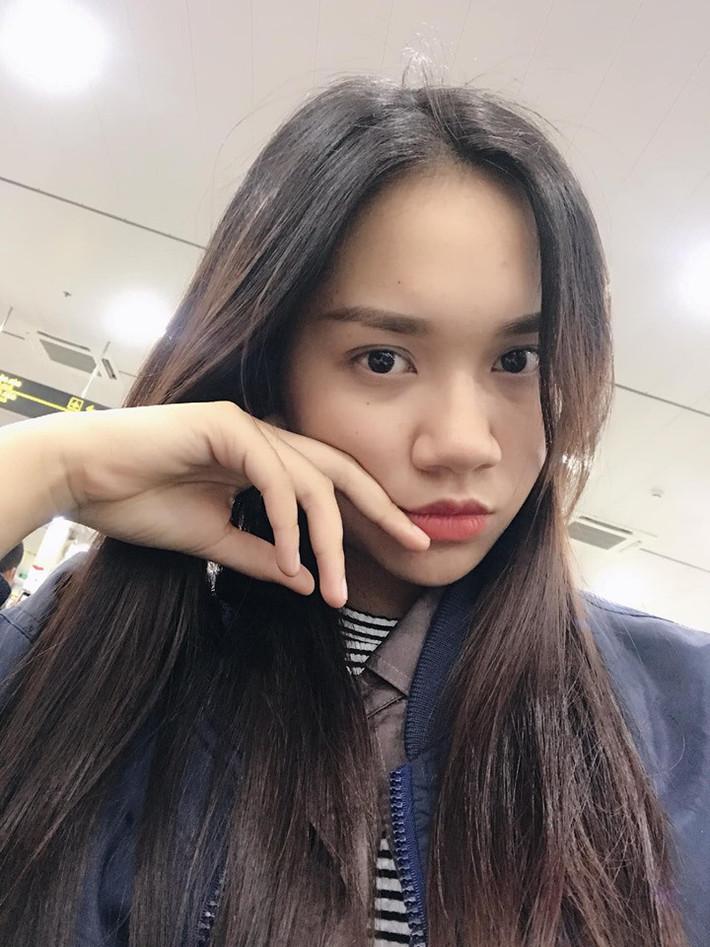 Cô nàng hiện đang theo học trường Cao Đẳng Văn hóa Nghệ thuật TP.HCM.