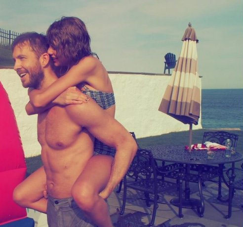 Càng ngày, Taylor Swift và Calvin Harris không thể tách rời. Đây là hình ảnh của cặp tình nhân trong ngày lễ quốc khánh vừa qua.