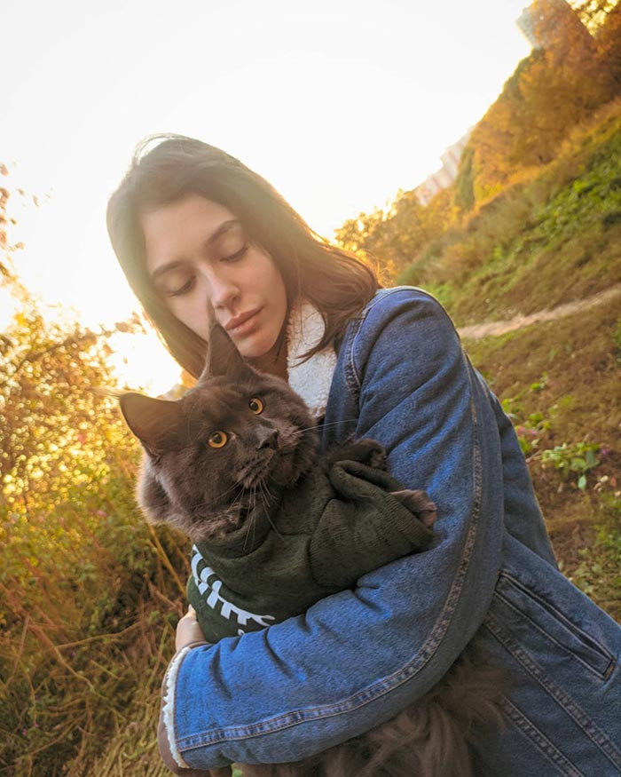 Con mèo Vincent được lập cho cả trang cá nhân trên TikTok và Instagram. Tổng số người theo dõi trang cá nhân của nó trên hai nền tảng này là hơn 500 nghìn người.