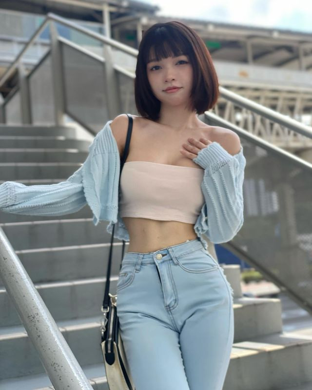 Nếu biết cách chăm chút hình ảnh, đầu tư vào chất lượng, Vĩ Nhi chắc hẳn sẽ ngày một tiến xa hơn, nổi tiếng hơn mà không cần dựa vào bất cứ chiêu trò nào.