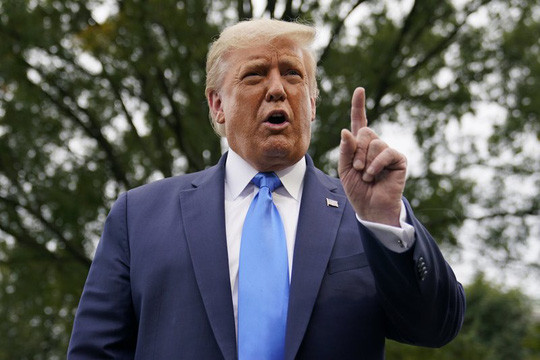 Những ngày gần đây, dư luận thế giới xôn xao trước việc The New York Times (NYT) đưa tin Tổng thống Mỹ Donald Trump nộp thuế 750 USD (hơn 17 triệu đồng) vào năm 2016.