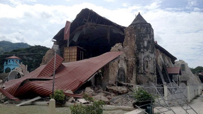 Hơn 200 người Philippines thiệt mạng trong thảm kịch kinh hoàng này.