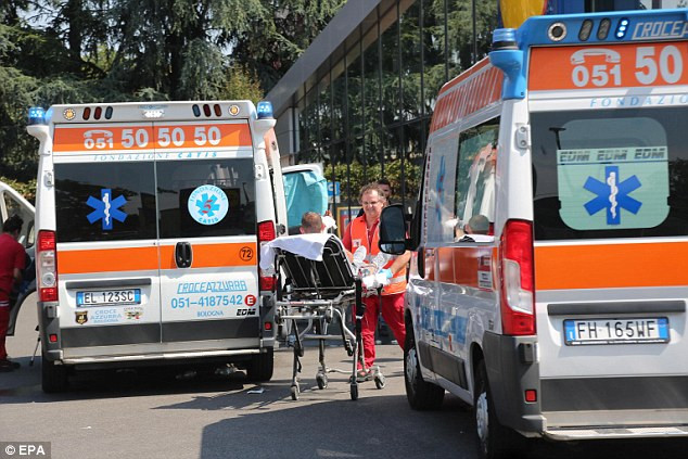 Các nhân viên cứu hỏa cho biết các ngọn lửa đã bị dập tắt sau 3 giờ kể từ vụ nổ và họ cũng tiến hành làm mát khu vực này sau đó. Ảnh: EPA.