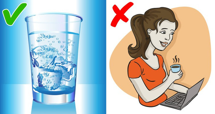 Không uống đủ nước: Một nghiên cứu về phụ nữ béo phì của bệnh viện Nhi Đồng Viện Nghiên Cứu Oakland (Mỹ) phát hiện rằng việc tăng lượng nước uống mỗi ngày có thể giúp giảm cân đáng kể.