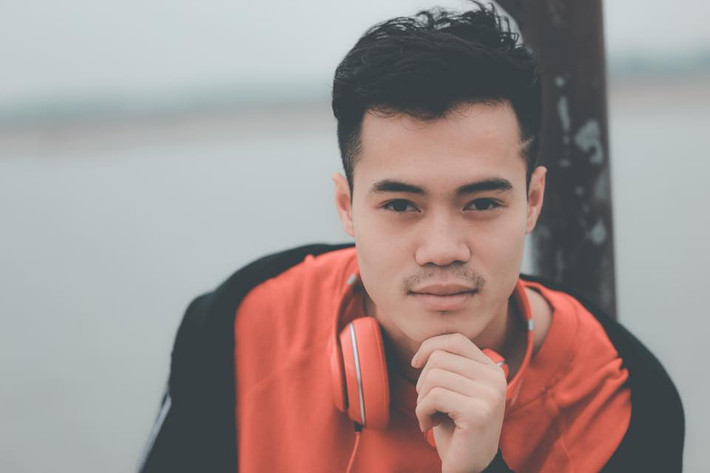 Khi không phải tập luyện thi đấu, Văn Toàn thường dành thời gian để đi du lịch, chơi với thú cưng hay nghe nhạc.