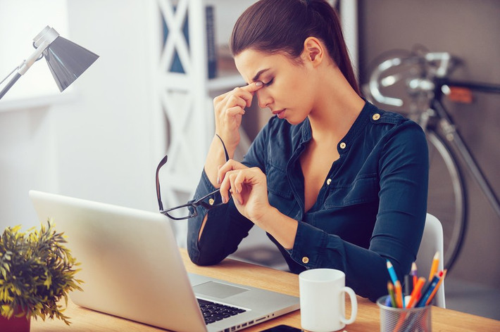 Bước sang tuổi 30, phụ nữ thường gặp phải một số dấu hiệu sức khỏe cần lưu tâm sau đây.