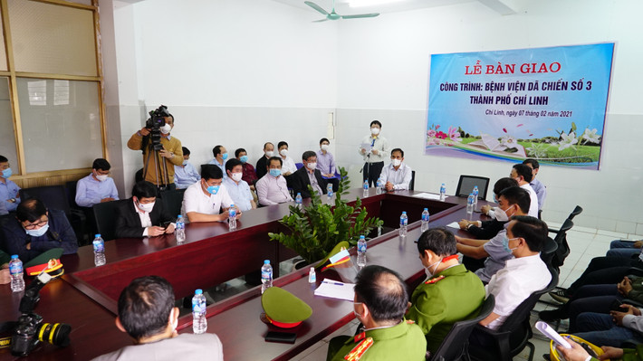Chủ tịch UBND tỉnh Hải Dương cho biết, cá nhân ông không dám nghĩ 7 ngày đã có thể hình thành một cơ sở như thế này. Tất nhiên bệnh viện được xây dựng dựa trên cơ sở cũ, nhưng phải cải tạo mới có được cơ sở như ngày hôm nay.