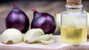 Tốt cho thị lực: Với đặc tính kháng khuẩn, nước ép hành tây có thể giúp điều trị các bệnh nhiễm trùng mắt như viêm kết mạc và viêm bờ mi. Các chuyên gia đã chỉ ra, loại nước này có tác dụng ứng chế sự phát triển của vi khuẩn trong mắt.