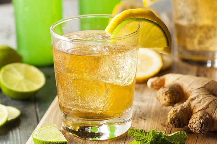 Thông thường người ta sẽ lấy một nửa muỗng cà phê nước gừng, pha cùng với mật ong với một nửa quả trứng luộc. Trộn đều với nhau và uống thường xuyên sẽ có công dụng cải thiện sinh lý nam hiệu quả.