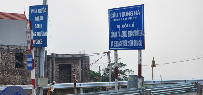 Tuy nhiên, dù đã hạn chế phương tiện hạng nặng và giảm tốc độ khi đi qua cầu, nhưng mỗi khi người tham gia giao thông đi qua cầu đều cảm thấy áp lực và lo lắng vì vẫn cảm nhận được độ rung. Nhất là những đoạn có bề mặt xấu, hư hỏng, lún.