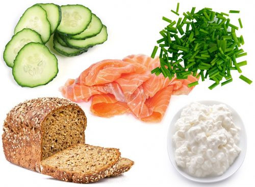 7. Sandwich cá hồi hun khói với phô mai: Thành phần gồm 2 lát bánh mỳ, ít phô mai, hẹ, cắt mỏng ¼ quả dưa chuột, cá hồi, muối và tiêu ớt. Cách làm món này rất đơn giản, bạn chỉ cần phết phô mai lên bánh mỳ, thêm dưa leo, cá hồi hun khói, muối và hạt tiêu. Một bữa sáng hoàn hảo mất chưa đầy 5 phút chế biến. Ảnh: Eatthis.