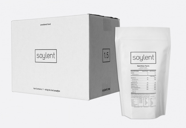 5. Chai đồ uống chứa đủ dinh dưỡng cần thiết trong ngày: Khẩu hiệu của công ty Soylent là ‘Đồ ăn giải phóng bạn’ – bạn sẽ không phải chọn lựa sẽ ăn gì, tính toán lượng calo hoặc mất thời gian chế biến. Những chai đồ uống và thanh thực phẩm của tương lai này chứa đầy đủ các dưỡng chất mà cơ thể cần. Đây là một giải pháp tuyệt vời cho những người bận rộn muốn ăn uống lành mạnh.