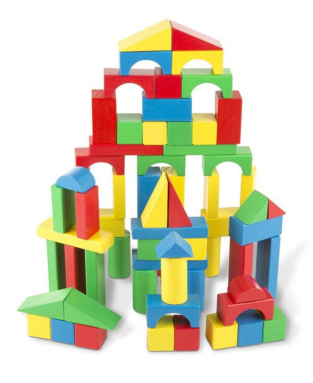 Bộ xếp hình gỗ Melissa & Doug: Tất cả trẻ em, người lớn và cả người già, đều có thể chơi với bộ xếp hình bằng gỗ Melissa & Doug. Đây là món đồ chơi trẻ em tuyệt vời giúp gia đình gần gũi với nhau để cùng sáng tạo ra các hình khối. Ảnh: List25.