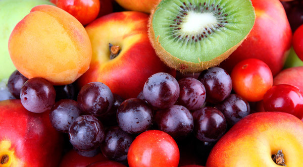 3. Trái cây: Trái cây giàu vitamin C và bioflavonoid có thể cản trở sự phát triển của u xơ tử cung và có thể bình thường hóa nồng độ estrogen. Bioflavonoid cũng ngăn ngừa ung thư buồng trứng và giúp cho hệ thống sinh sản khỏe mạnh. Ảnh: Shutterstock.