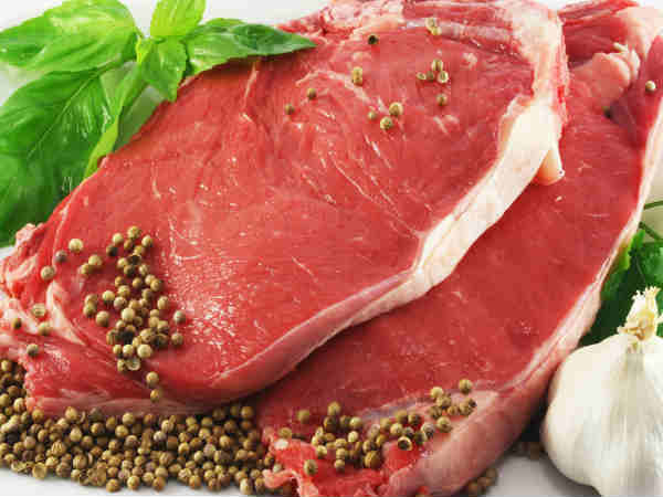 Ngày 5: Protein + Rau: Nếu bạn là người không ăn chay, bạn có thể vui mừng vì ngày thứ 5 của chế độ GM cho phép bạn ăn 500g thịt (lbất kỳ loại thịt nào) trong suốt cả ngày. Chỉ cần nhớ uống nhiều nước hơn vì thịt được biết làm tăng mức acid uric trong cơ thể và do đó gây ra bệnh gout. Ảnh: BS.