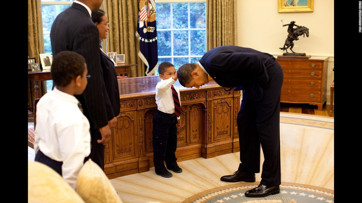 Mặc dù rất bận rộn với công việc nhưng Tổng thống Obama vẫn đọc hết mọi tập truyện Harry Potter.