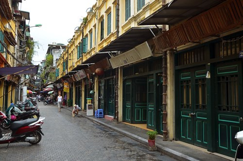 Và vắng vẻ hơn vào cuối tuần.