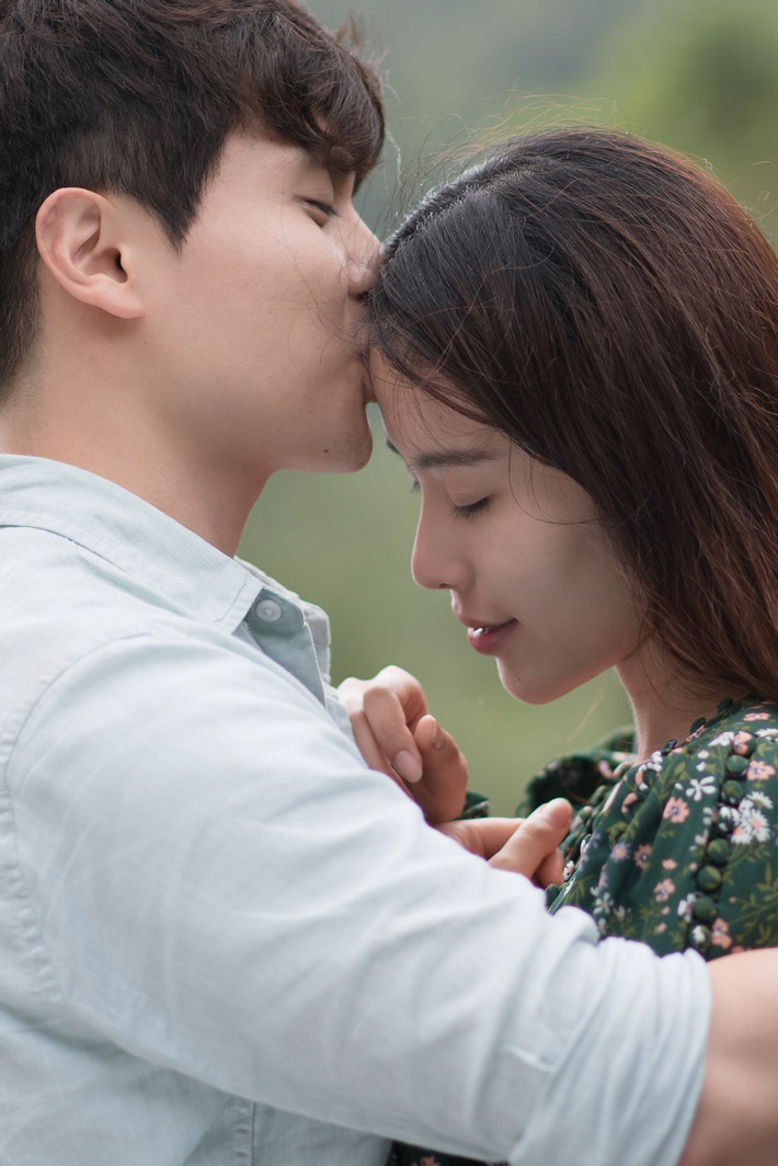 Cả hai có những cảnh quay vô cùng ngọt ngào.
