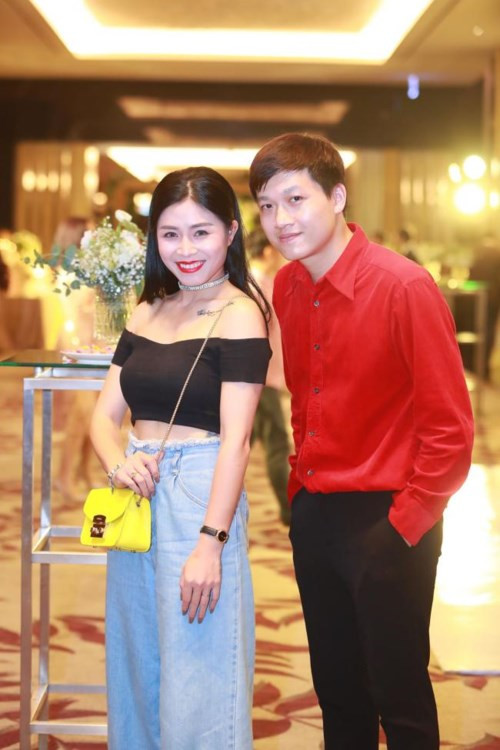 MC Nguyễn Hoàng Linh và Trần Ngọc.