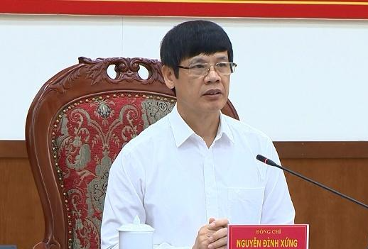 Theo đó, Thủ tướng quyết định thi hành kỷ luật bằng hình thức Xóa tư cách chức vụ Chủ tịch UBND tỉnh Thanh Hóa giai đoạn 2015 – 2020 (từ tháng 1/2015 đến tháng 12/2020), Phó Chủ tịch UBND tỉnh Thanh Hóa giai đoạn 2012 – 2014 (từ tháng 12/2012 đến tháng 12/2014) đối với ông Nguyễn Đình Xứng.