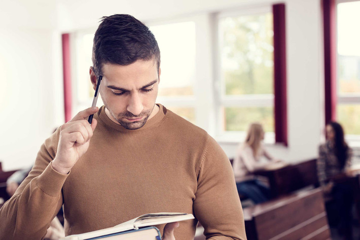 Nếu bạn thường xuyên thấy mệt mỏi, hoa mắt, bất chợt choáng váng, rất có thể bạn đang thiếu magie và kẽm. Bạn cần bổ sung các loại rau củ đậm màu như củ dền, rau dền, cà chua...