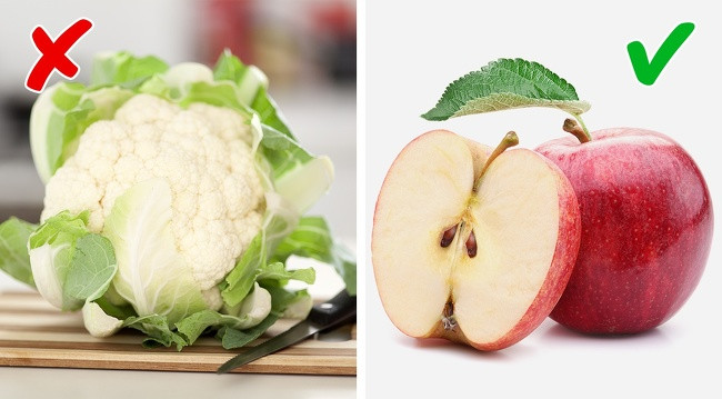 Táo và cải bắp: Do tính chất tẩy rửa tự nhiên, táo giúp chống lại hơi thở hôi. Trong khi đó, súp lơ chứa choline, một chất dinh dưỡng giống như vitamin B có thể gây ra mùi hôi.