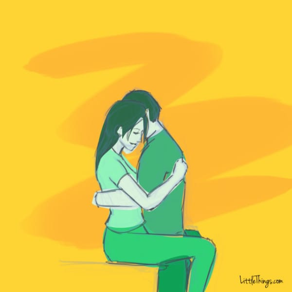 7. Chàng ôm bổng bạn lên Đây là một cái ôm nói về sự đam mê và ham muốn. Vị trí này cho thấy rằng hai người có một kết nối sâu sắc và ham muốn nhau. Vì vậy, ngay cả khi hai người không có tình yêu hay tình yêu không thể kéo dài thì ít nhất kiểu ôm này cũng cho thấy đang có sự say đắm về mặt thể xác.