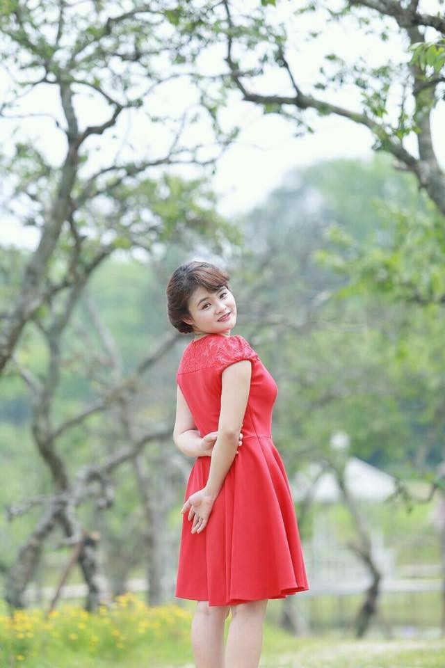 Thân con gái lại ôm đồn quá nhiều việc nên nhiều khi Thanh Tú cảm thấy không có thời gian, mệt mỏi và áp lực vô cùng. Mỗi lần như thế cô thường gọi điện về cho mẹ để lấy động lực tiếp tục làm việc. Công việc bận rộn nên thi thoảng rảnh rỗi Tú cũng tụ tập và đi uống nước cùng bạn bè.