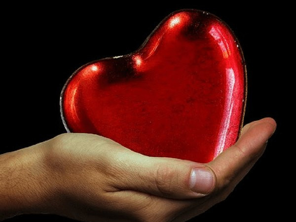 Thường xuyên ăn cá rô phi giúp bảo vệ tim bạn khỏi các bệnh khác nhau. Cá rô phi tự nhiên có nhiều axit béo omega-3, giúp giảm huyết áp và ngăn ngừa các cơn đau tim, đột quỵ và xơ vữa động mạch.