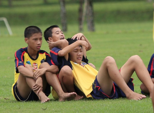 Dù thời gian có trôi đi, vạn vật thay đổi, đôi mắt Xuân Trường vẫn híp như vậy!