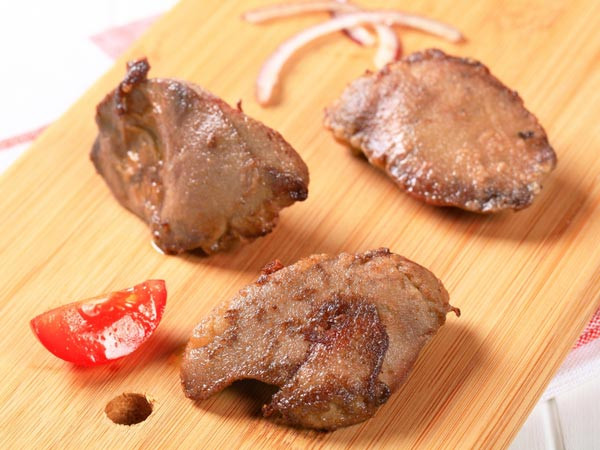 Gan động vật chứa một lượng lớn biotin, giúp tóc mọc nhanh và mượt. Trong đó, gan bò chứa hàm lượng protein cao và các chất dinh dưỡng quan trọng khác như vitamin B7 và folate.