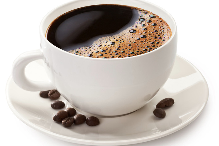 Cà phê: Uống cà phê buổi sáng mang lại lợi ích giảm cân lớn. Do hàm lượng caffeine cao, cà phê có thể giúp giảm cân bằng cách thúc đẩy sự trao đổi chất và đốt cháy chất béo.