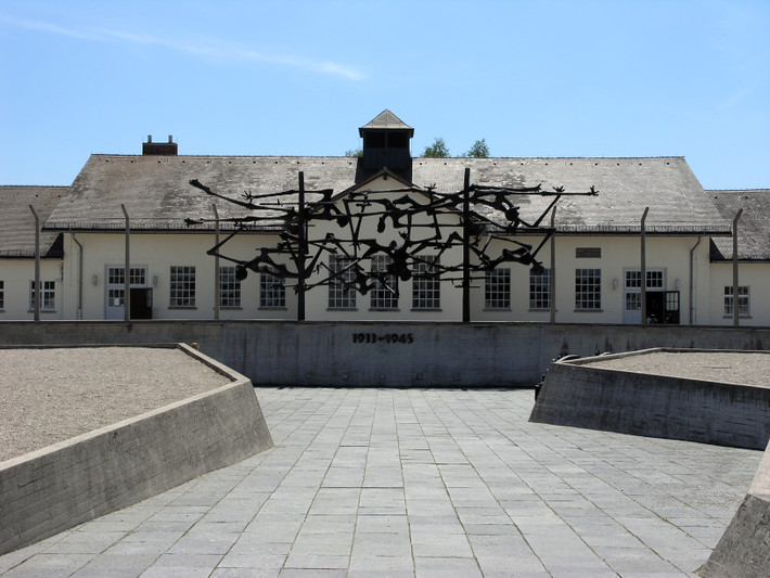 Dachau - trại tập trung đầu tiên của Đức quốc xã ở Đức đã mở cửa hoạt động trước khi xảy ra Chiến tranh thế giới 2 là 6 năm.