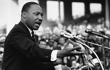 Những người nổi tiếng sinh ngày 15/1: Mary Pierce, Moliere, Sa'ud Ibn Abdul, Aristotle Onassis, Gene Krupa, G.A. Nasser, Martin Luther King Jr (trong ảnh), Margaret O'Brien, Mario Van Peebles...