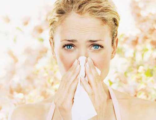 Về sức khỏe: Những người sinh ngày 15/1 có thể gặp một số tai nạn nhỏ liên quan đến lửa. Do đó, bạn hãy cẩn thận, chú ý an toàn để tránh để bị thương. Ngoài ra, bạn cũng có thể thỉnh thoảng bị cảm cúm, sốt, viêm phổi.