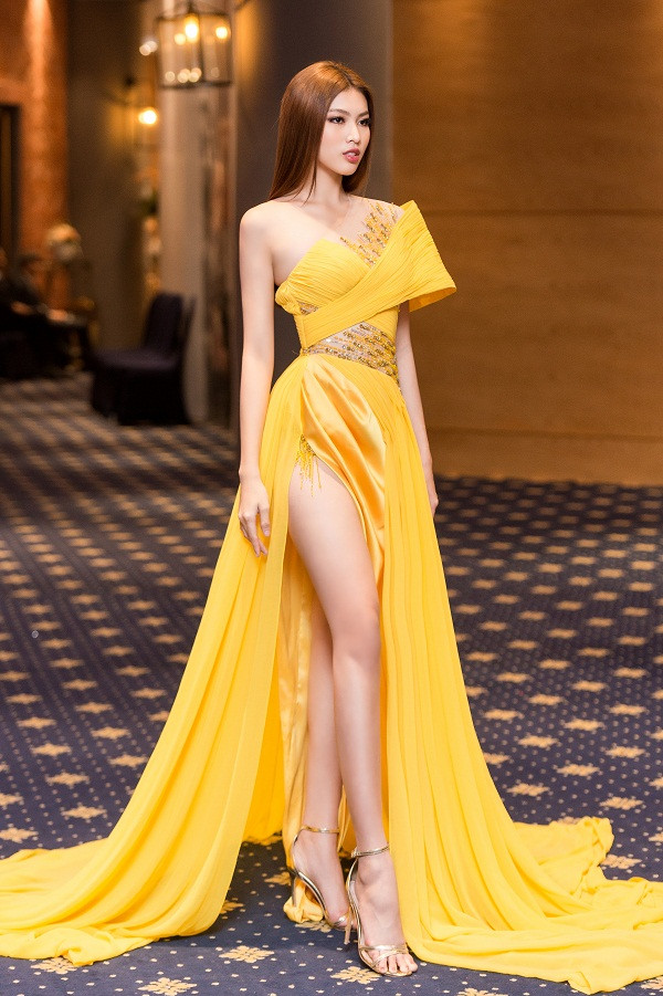 Xuất hiện tại một sự kiện mới đây, Á hậu Ngọc Thảo cuốn hút với thần thái sắc sảo.