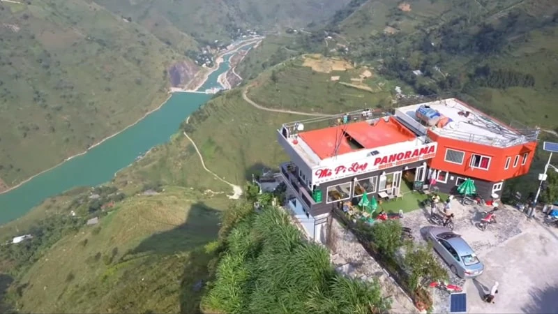 Nhà hàng Mã Pì Lèng Panorama thế nào sau khi bị yêu cầu phá dỡ? 