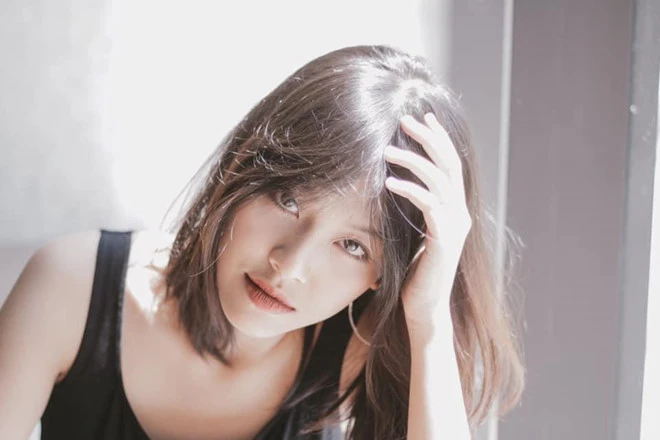 Nữ sinh nổi bật ngày khai giảng không muốn nổi tiếng vì sợ phiền phức