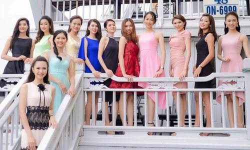 Thí sinh HHVN "sang chảnh" dạo chơi Hạ Long bằng du thuyền