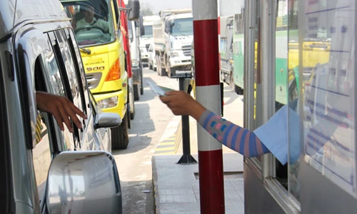 Những cái bẫy chết người tại trạm thu phí cầu Đồng Nai