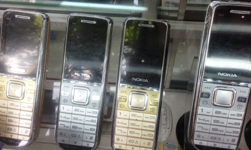 Điện thoại “tử thần” nhan nhản ở Sài Gòn