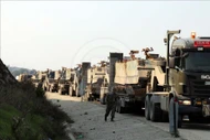 Thổ Nhĩ Kỳ triển khai hàng loạt khí tài quân sự hỗ trợ Syria